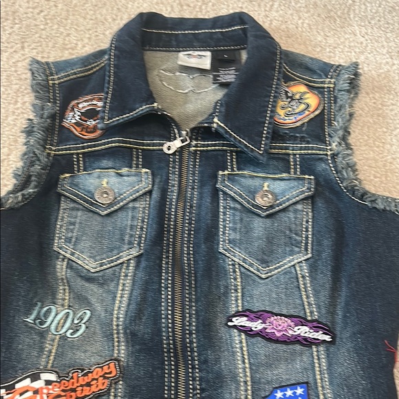 Harley Davidson Denim zip up Vest with Patches - Picture 4 of 4